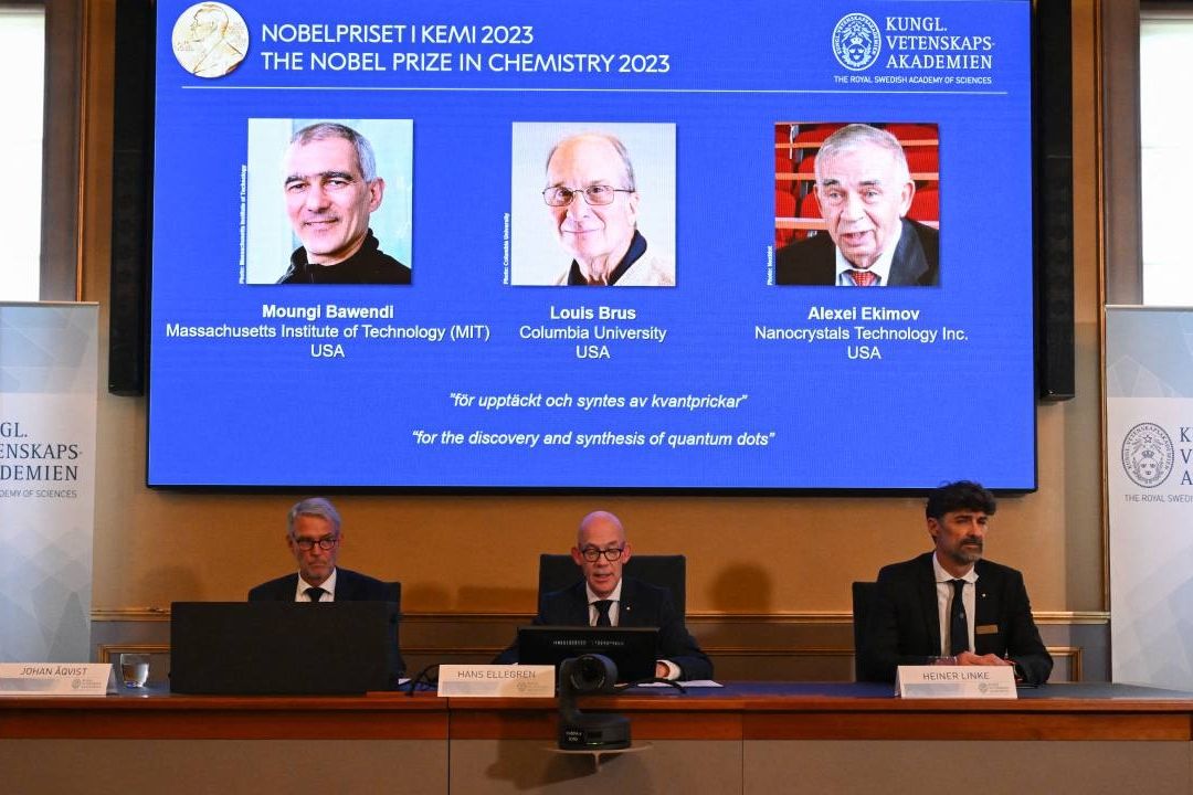 Nobel de Química 2023 es Para Bawendi, Brus y Ekimov por Trabajo Sobre Puntos Cuánticos