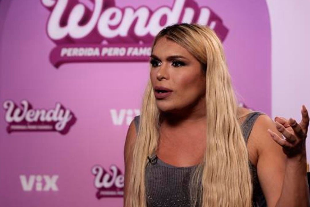 En la entrevista que le realizaron a Wendy Guevara destacan el estreno este 5 de octubre de su reality show Wendy, Perdida pero Famosa en ViX
