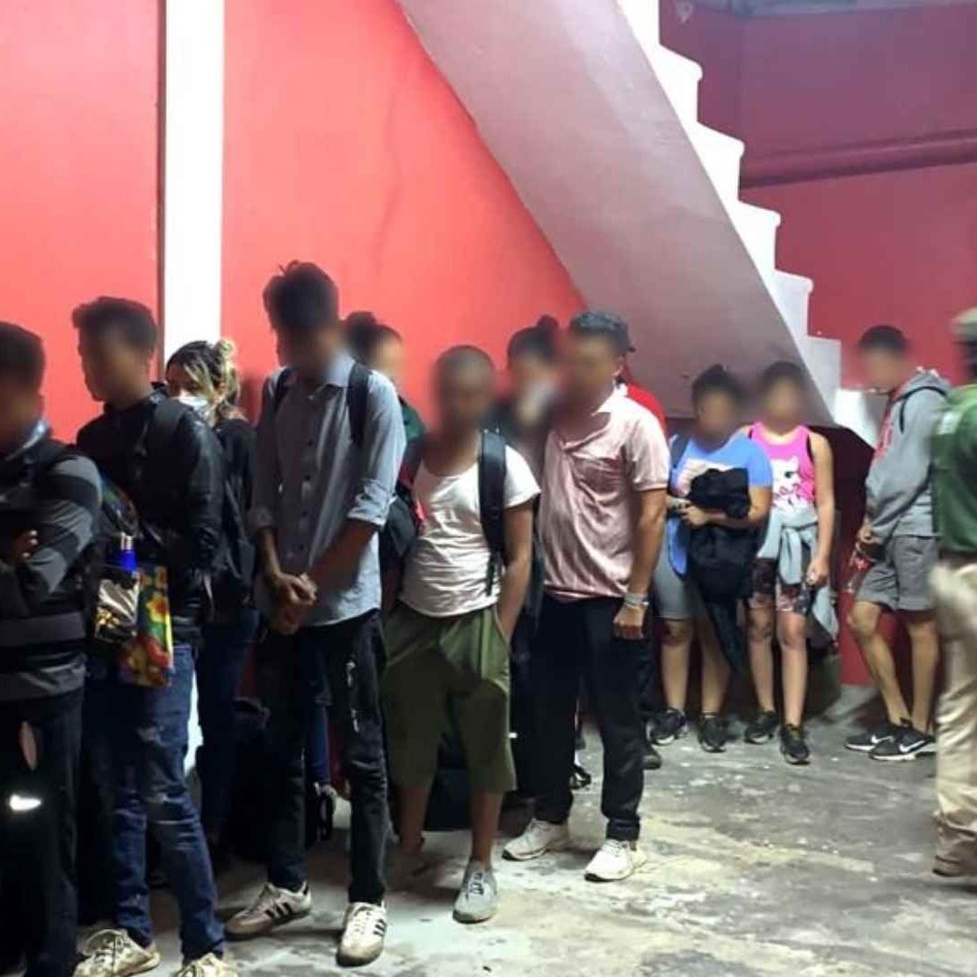 133 migrantes fueron trasladados a la estación migratoria para realizar sus trámites correspondientes.