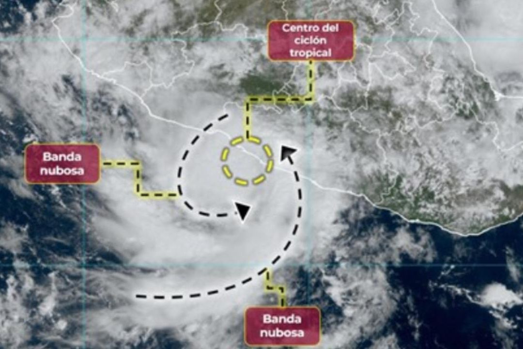 Tormenta tropical Max toca tierra en Guerrero