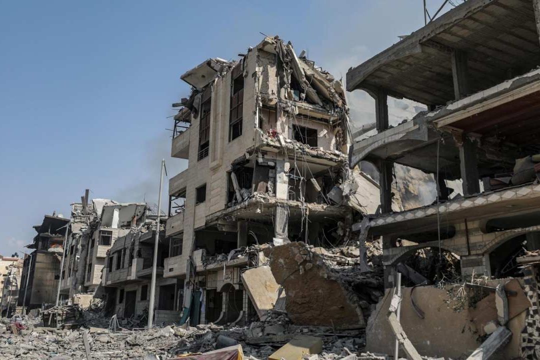 Quinto Día de Ataques en Guerra Israel-Hamás Suma más de 2200 Muertos