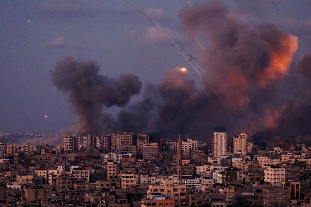El Parlamento israelí aprobó hoy, 12 de octubre de 2023, un gobierno de emergencia para gestionar el país durante la guerra entre Israel y Hamás