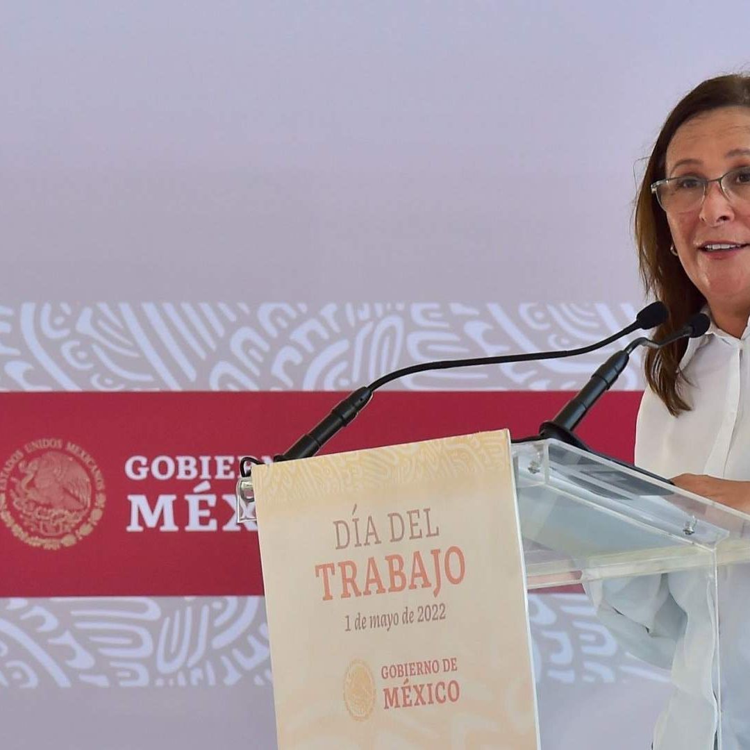 Rocío Nahle en un evento por el día del trabajo en Mayo de 2023