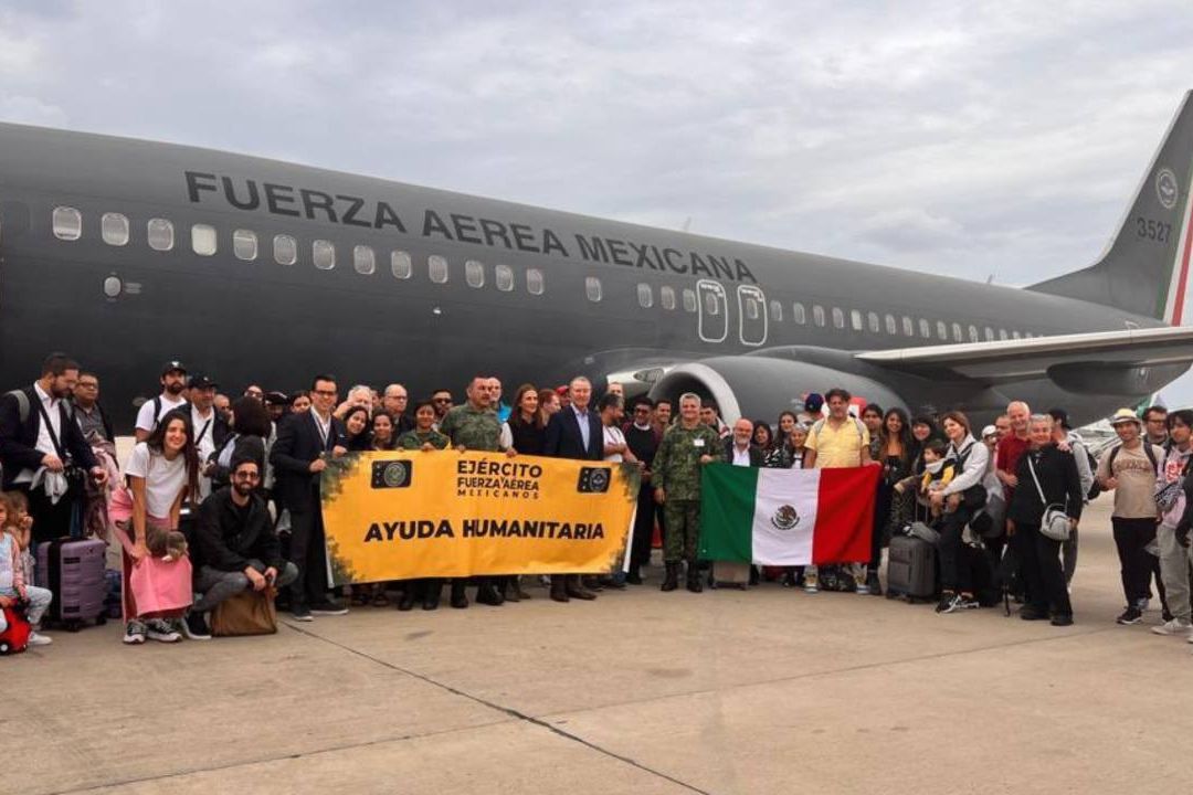 Llegan a Madrid Vuelos con Mexicanos Procedentes de Israel Tras Conflicto con Hamás