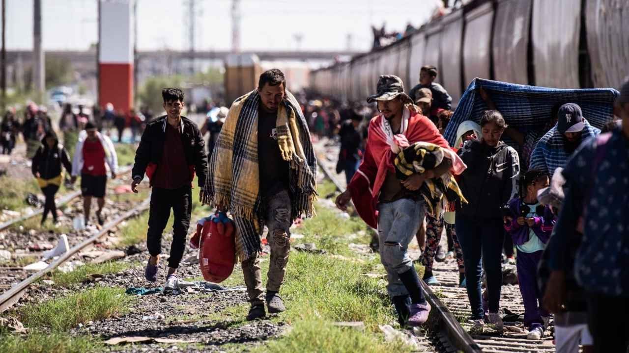 AMLO niega que haya desbordamiento de migrantes