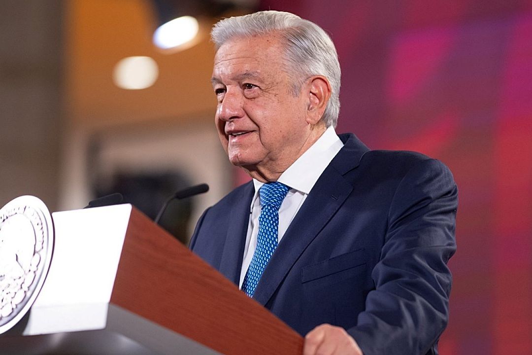 El presidente Andrés Manuel López Obrador presenta su mañanera desde Palacio Nacional