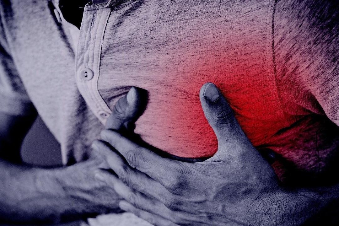 Hombre fingía infartos para no pagar la cuenta en restaurantes