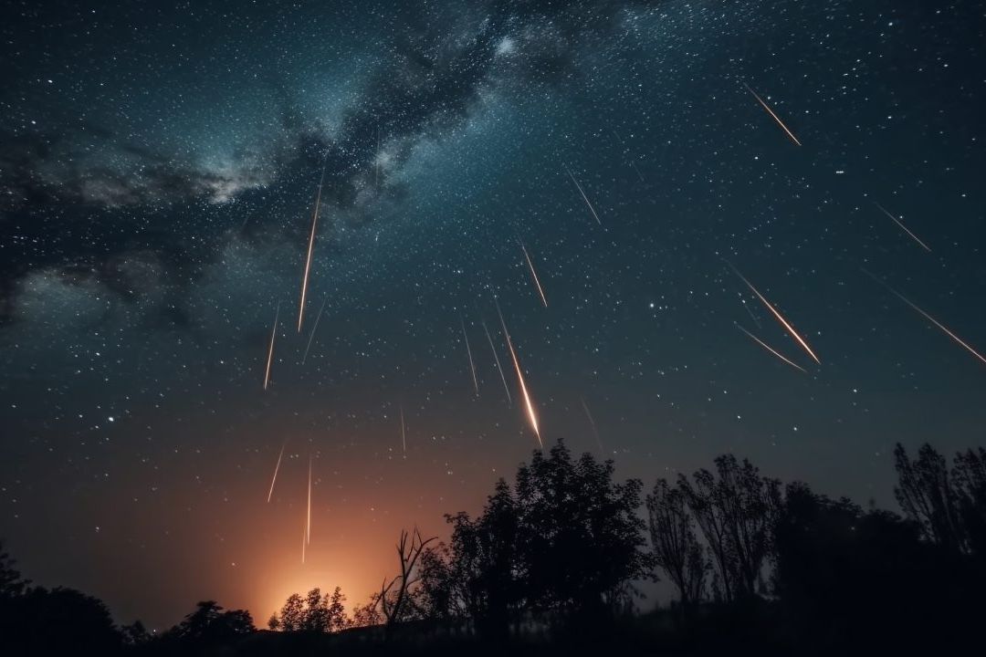 Lluvia de Estrellas Oriónidas 2023: ¿Cuándo, a Qué Hora y Cómo Ver en México?