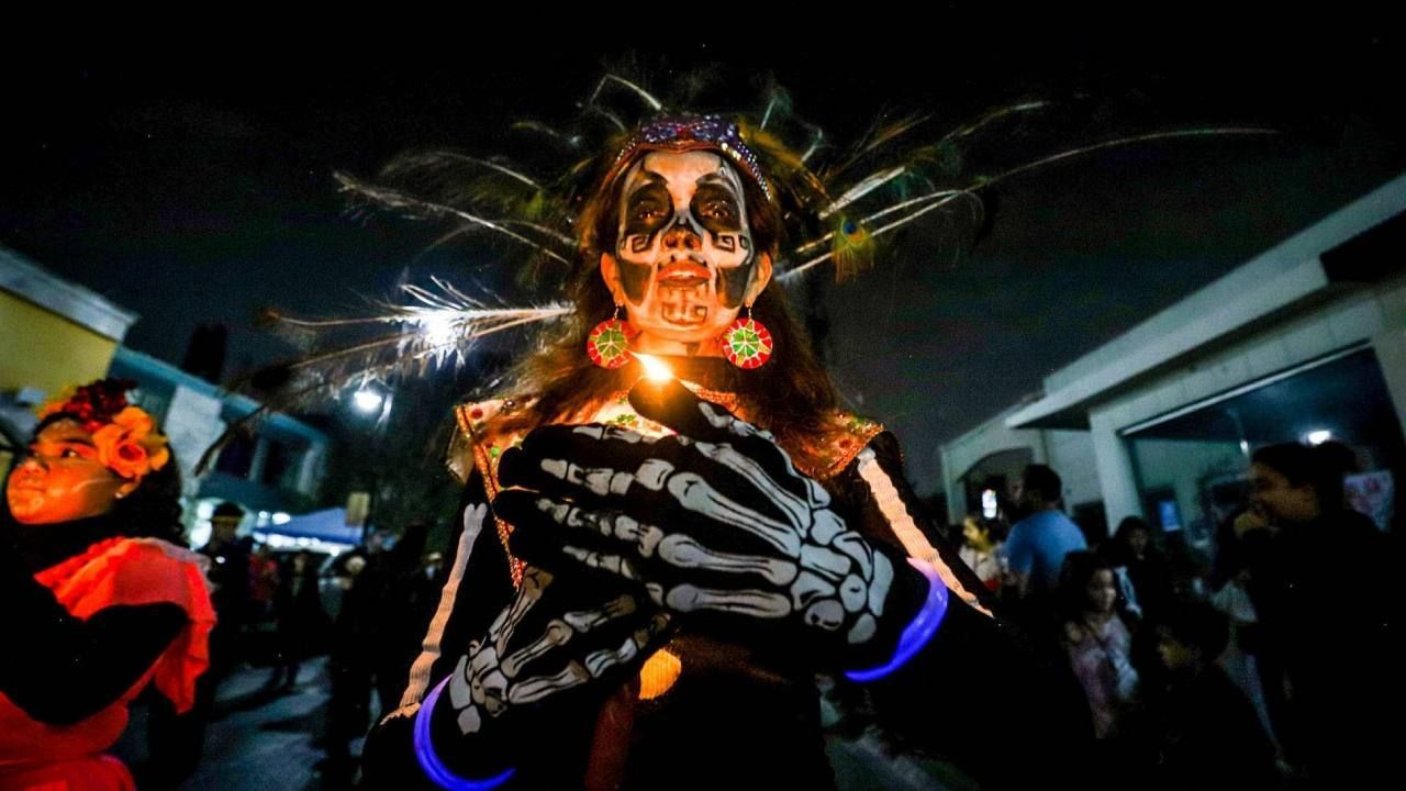 A qué hora empieza el desfile de catrinas 2023 en CDMX