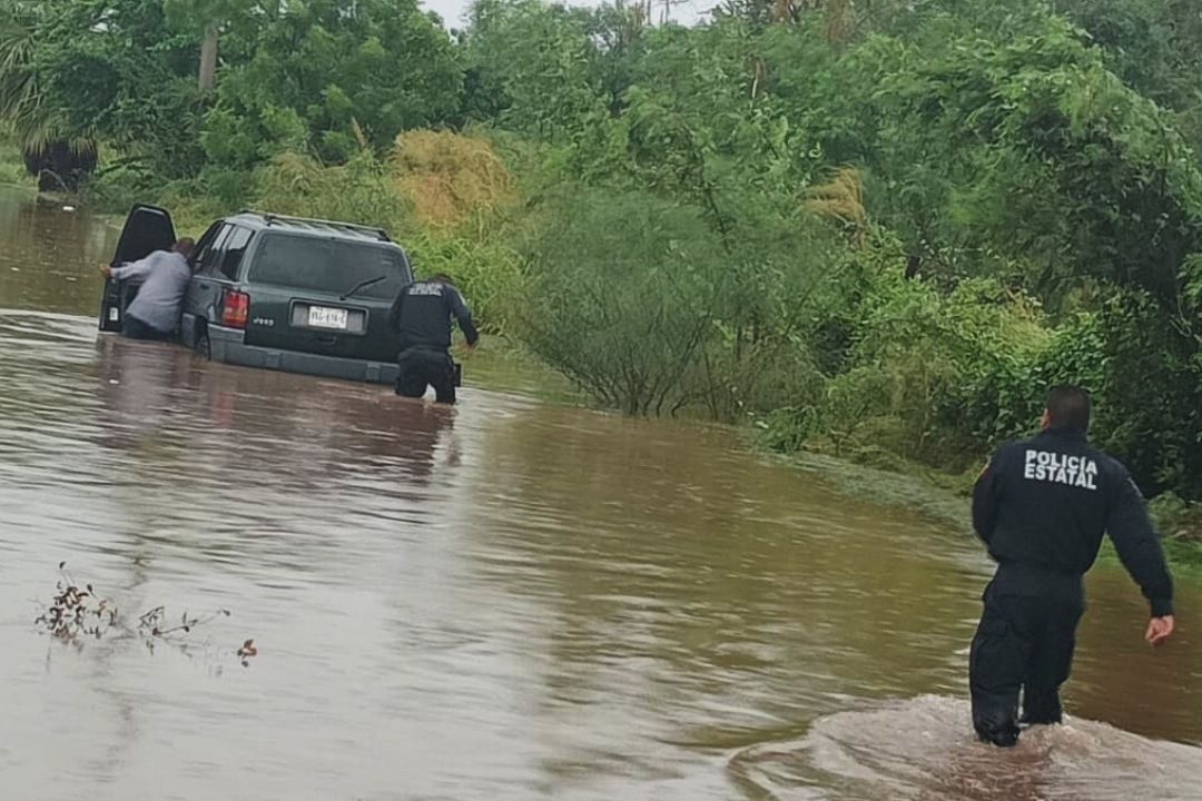 Acercamiento de Tormenta Tropical Norma Causa Inundaciones en 18 Municipios de Sonora