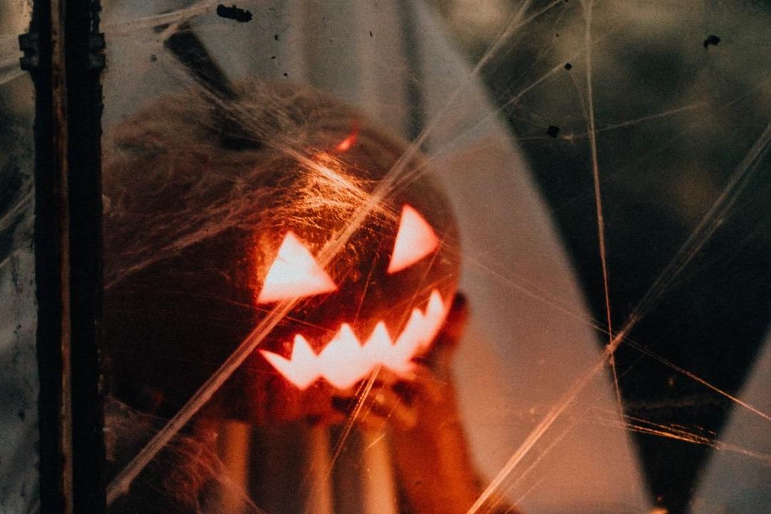 ¿Cómo Crear una Calaverita Literaria con IA para Día de Muertos?