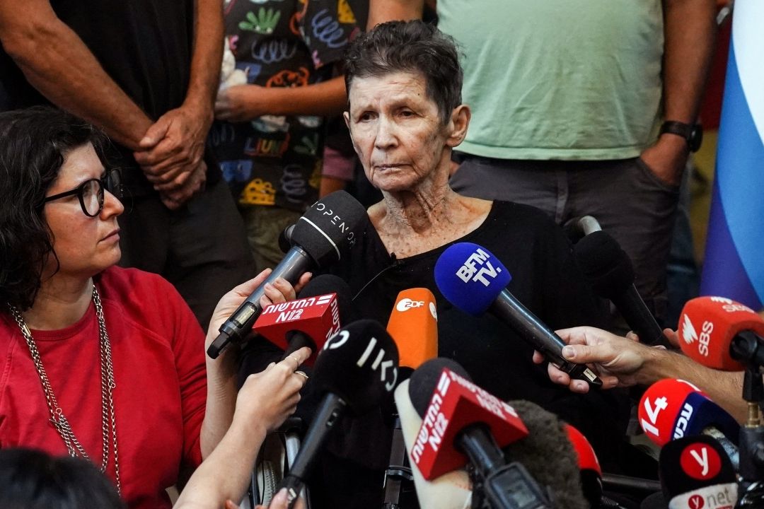 Rehén de 85 Años: "Me Metieron a Gaza en Moto y Me Lastimaron"
