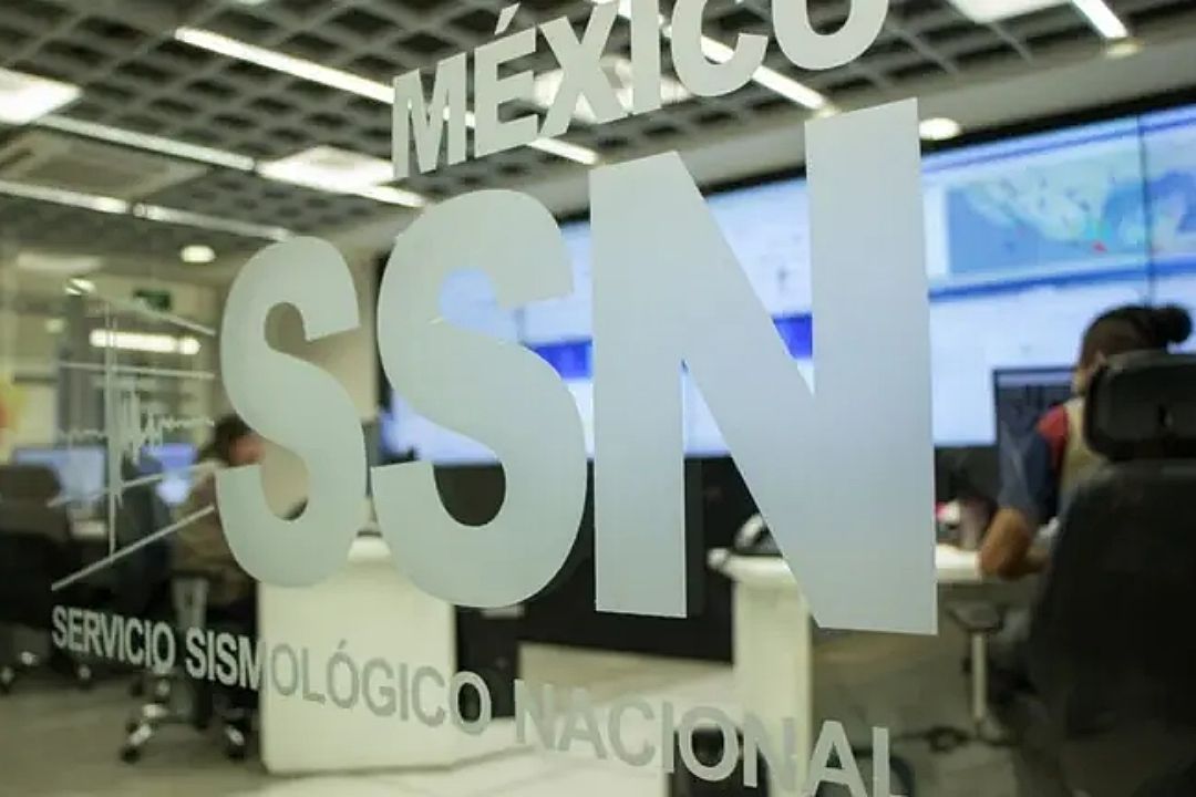 Se registra sismo magnitud 5 al suroeste de Zihuatanejo, Guerrero