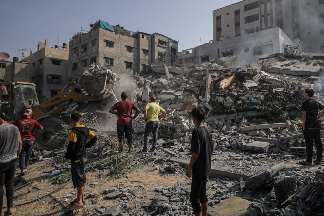 "Aquí No Habrá Paz": Civiles en Israel Toman las Armas Tras la Masacre de Hamás