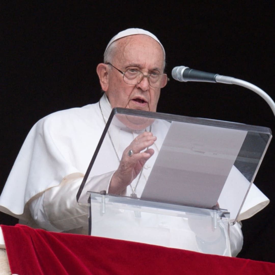 El Papa Francisco Transmite su Cercanía a Acapulco y Reza por las Víctimas de Otis durante el Ángelus