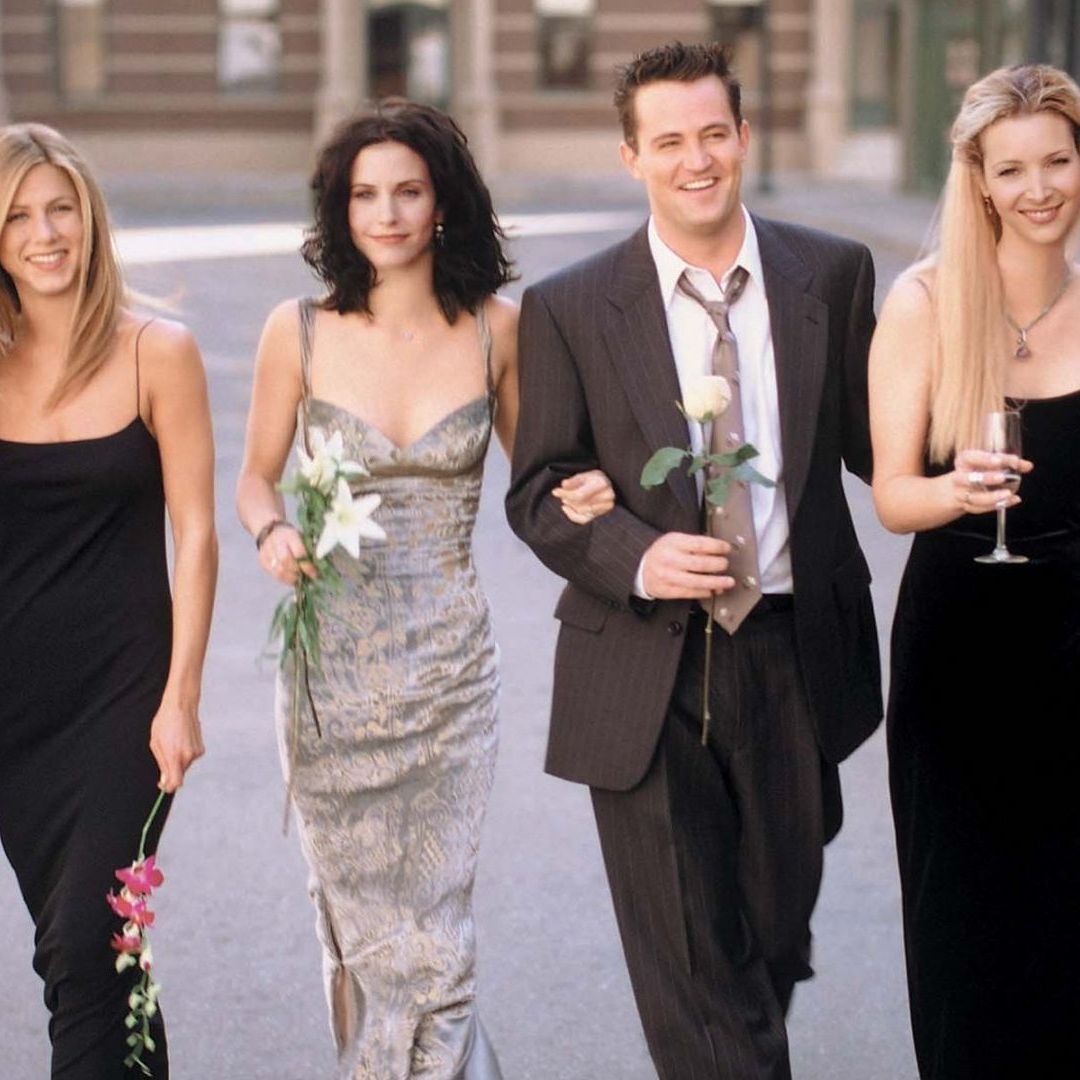 El elenco de la popular serie "Friends" ya reaccionó a la trágica muerte de Matthew Perry. Foto: Cuartoscuro