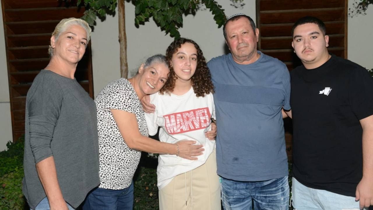 Israel libera a soldado israelí secuestrada por Hamás