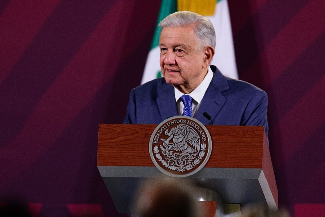 El presidente Andrés Manuel López Obrador presenta su mañanera desde Palacio Nacional