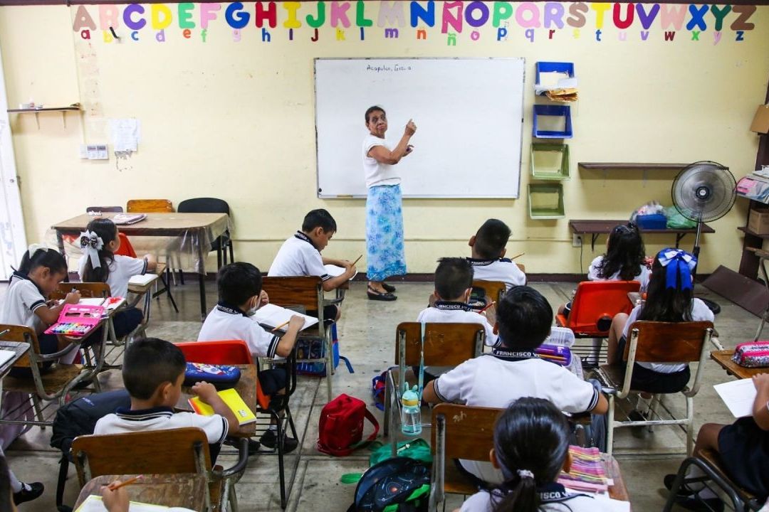 Los padres de familia se preguntan si este 3 de noviembre habrá clases en CDMX y la SEP informó sobre el Megapuente