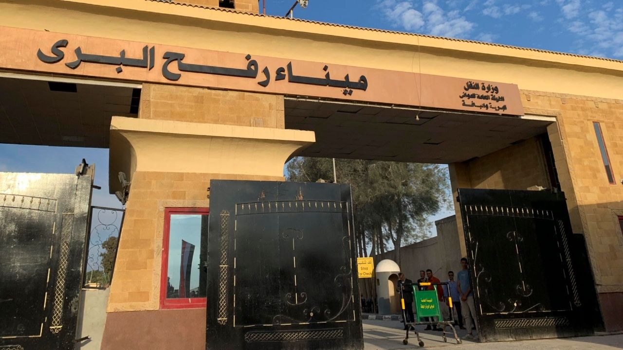 Hamás Autoriza Salida de Personas con Pasaporte Extranjero de Gaza