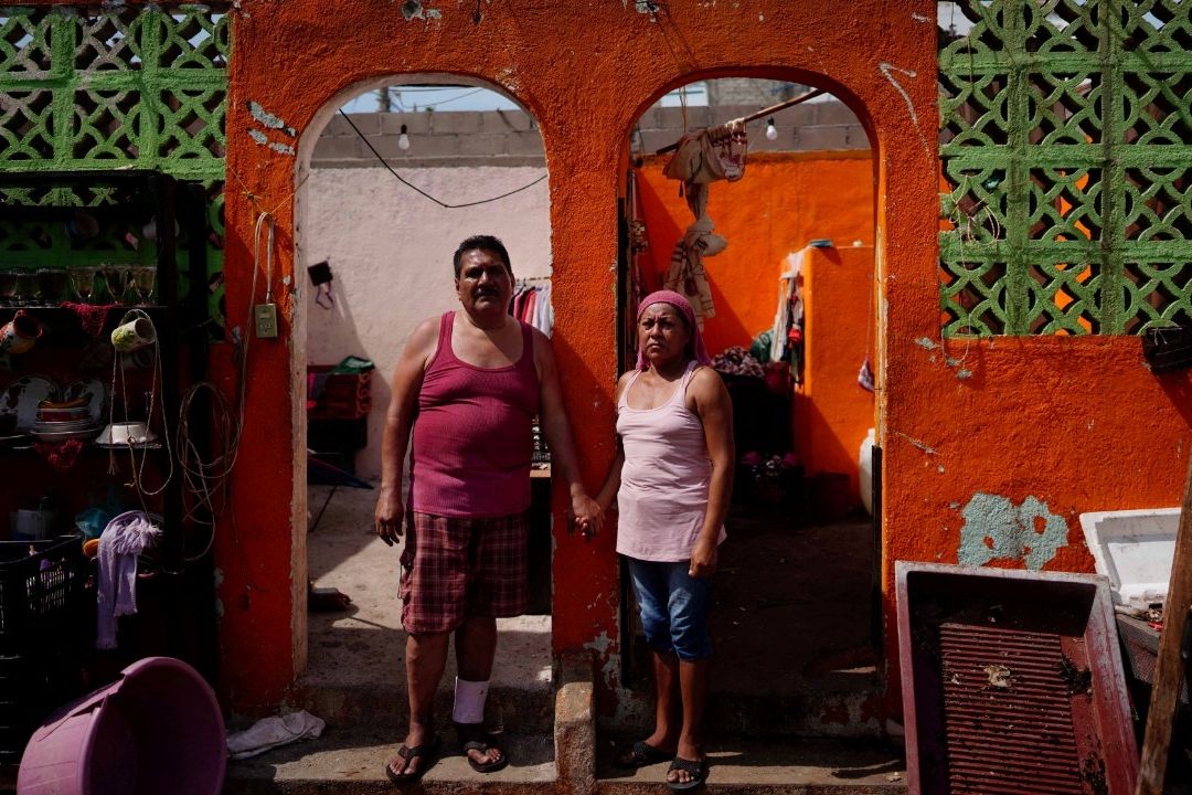 Los rostros de los damnificados por el huracán Otis