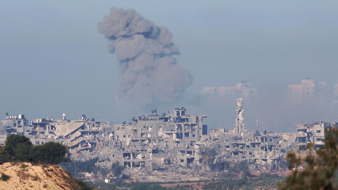 El Número de Muertos en Gaza Asciende a 9,500 Desde Que Empezó la Guerra Israel-Hamás