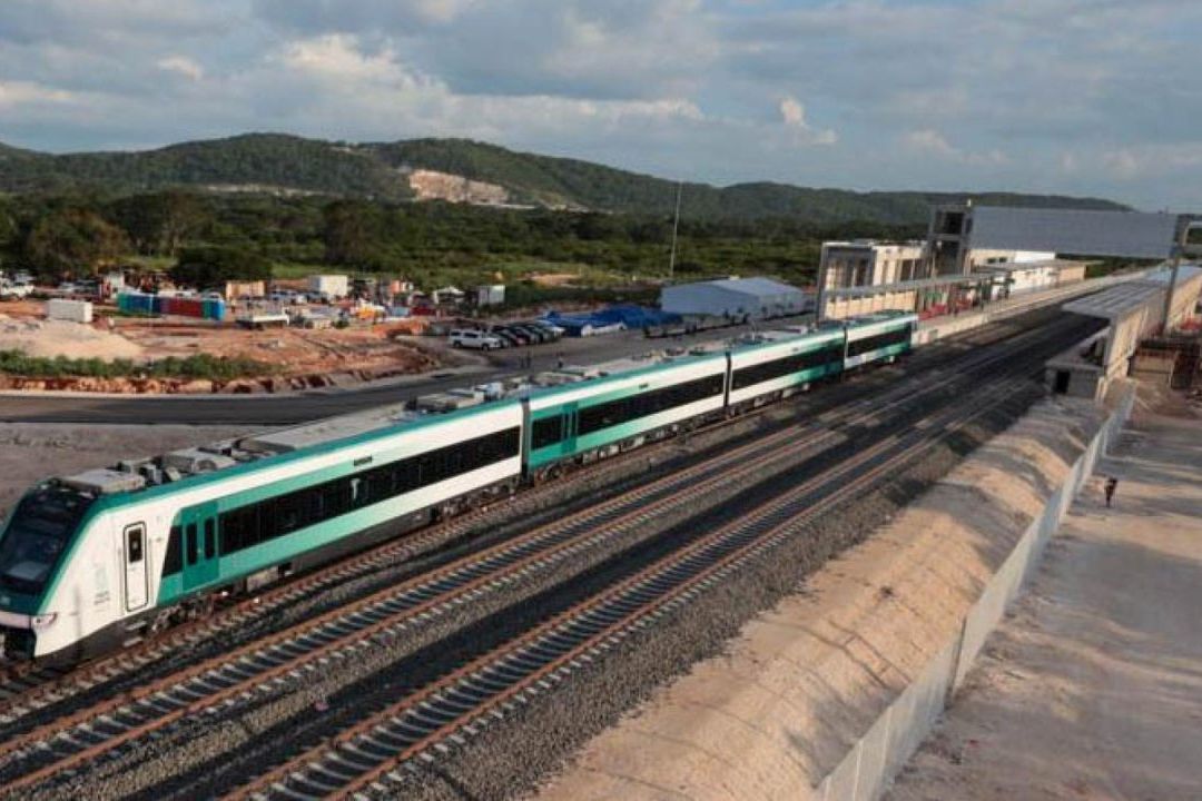 AMLO anuncia fecha para inicio de operaciones del Tren Maya