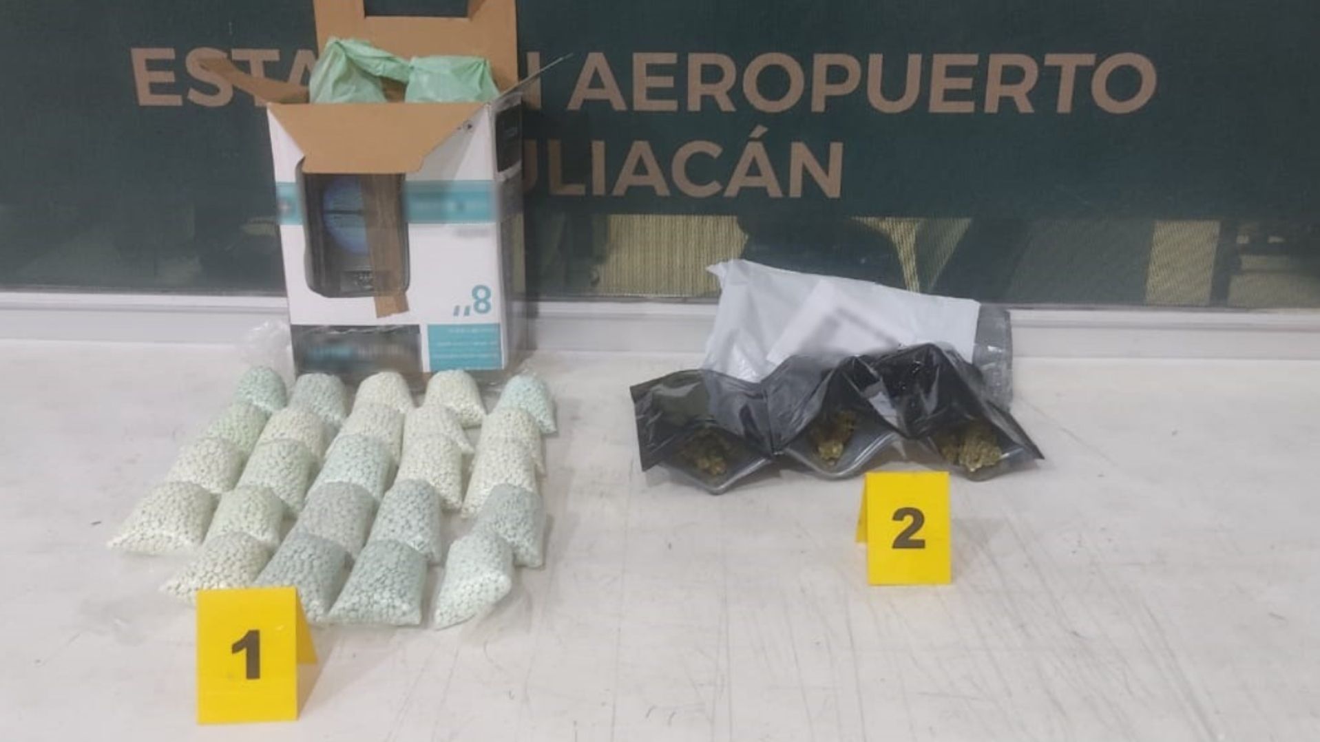 Decomisan miles de pastillas fentanilo en el Aeropuerto Internacional de Culiacán, Sinaloa