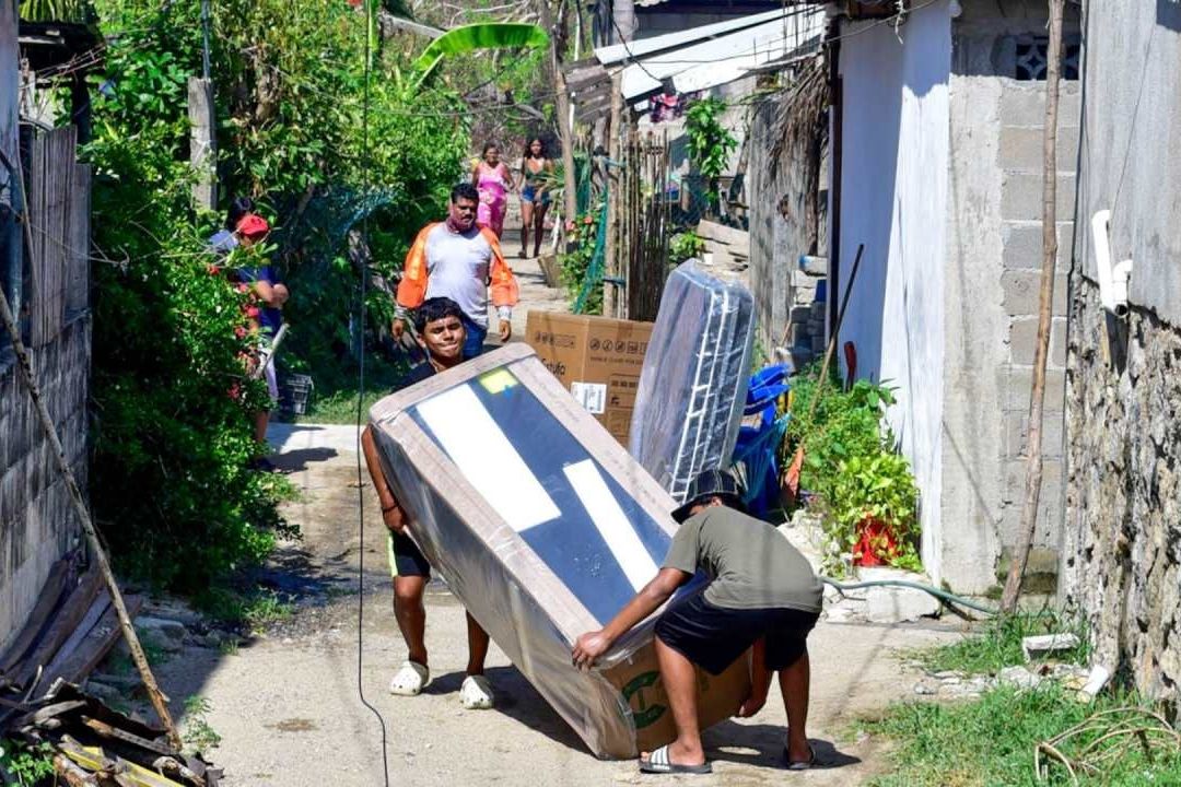 Entregarán programas de Bienestar a afectados por Otis en Guerrero
