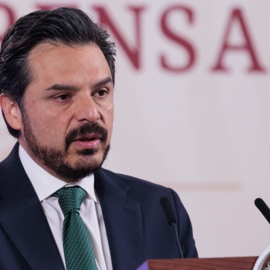 Zoé Robledo, titular del IMSS, detalló el proceso para iniciar con la credencialización