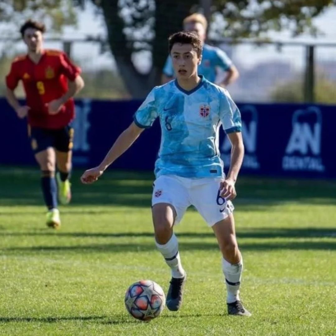 Andreas Heredia-Randen ha jugado con la selección sub-17 de Noruega