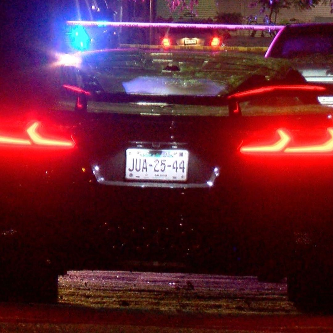 Asesinan a Balazos a Extranjero Mientras Manejaba Auto de Lujo en Zapopan
