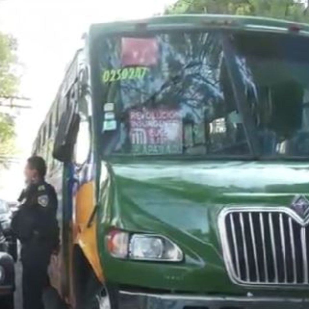 Hombre es herido en el pecho durante asalto a transporte público en Iztapalpa