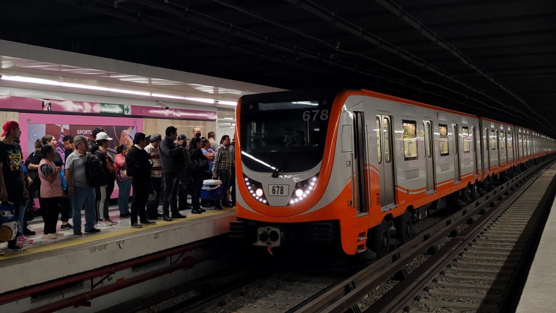 ¿Qué Líneas del Metro CDMX Están Cerradas?