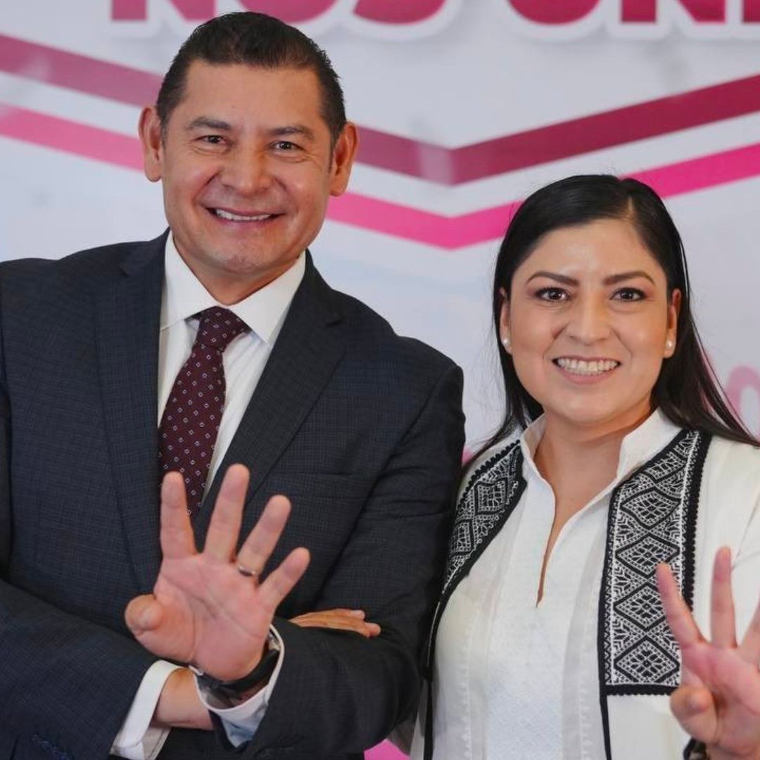 Alejandro Armenta y Claudia Rivera tras conocer los resultados de la encuesta