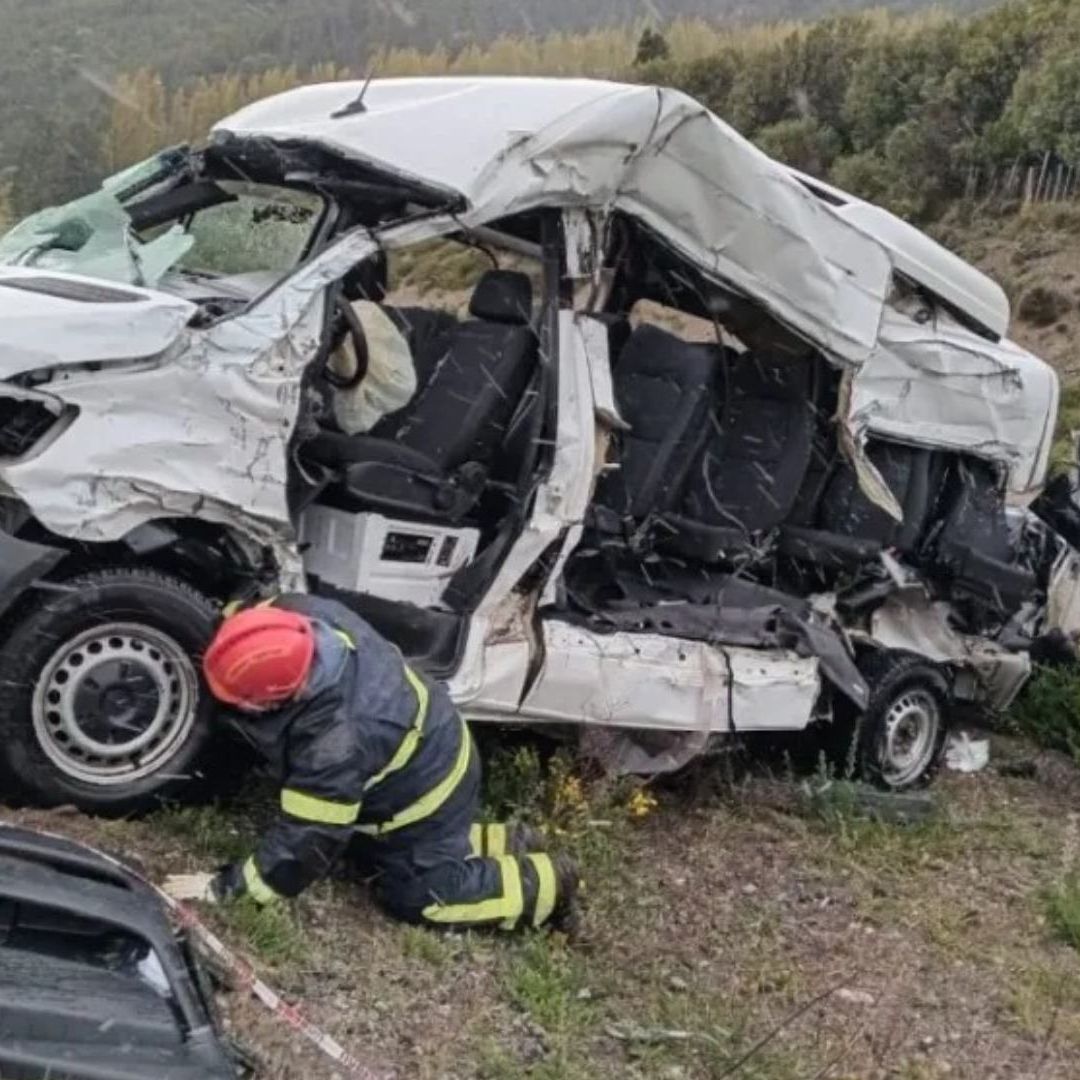 Mexicanos Muertos en Argentina: Accidente Camioneta Turistas Neuquén