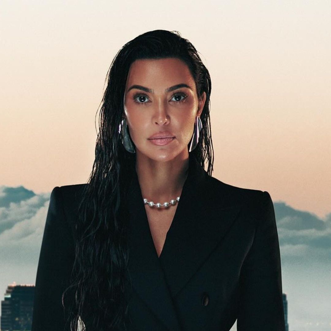 Kim Kardashian Sorprende al Ser Nombrada ‘Hombre del Año’ por GQ