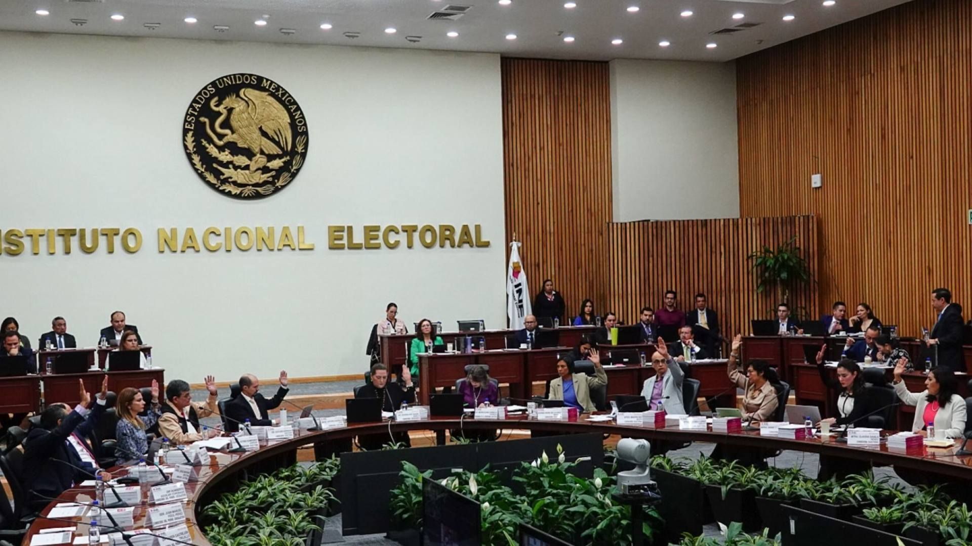 Sesión del Instituto Nacional Electoral (INE)