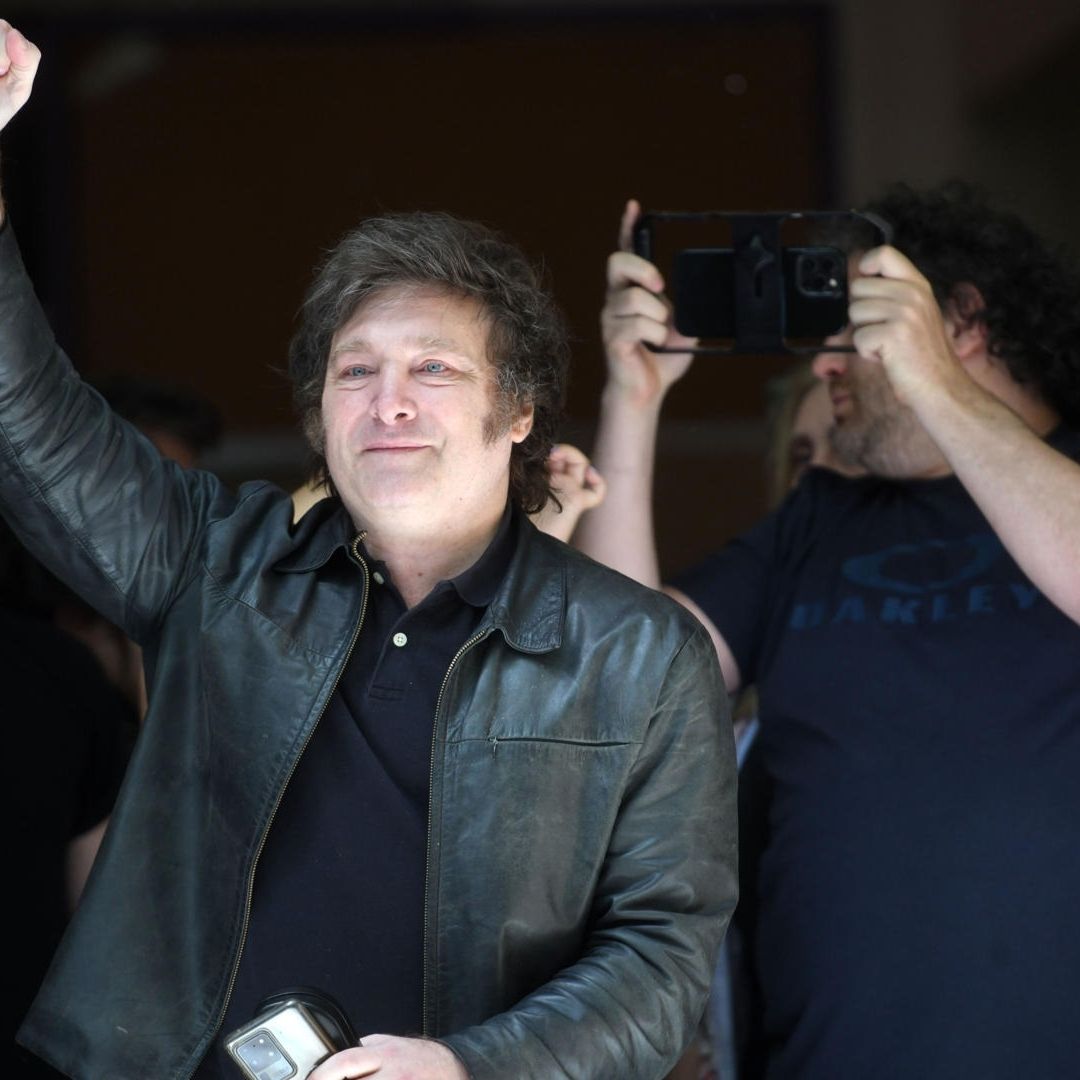 ¿Quién es Javier Milei? El Ganador de las Elecciones en Argentina 2023 y Presidente Electo