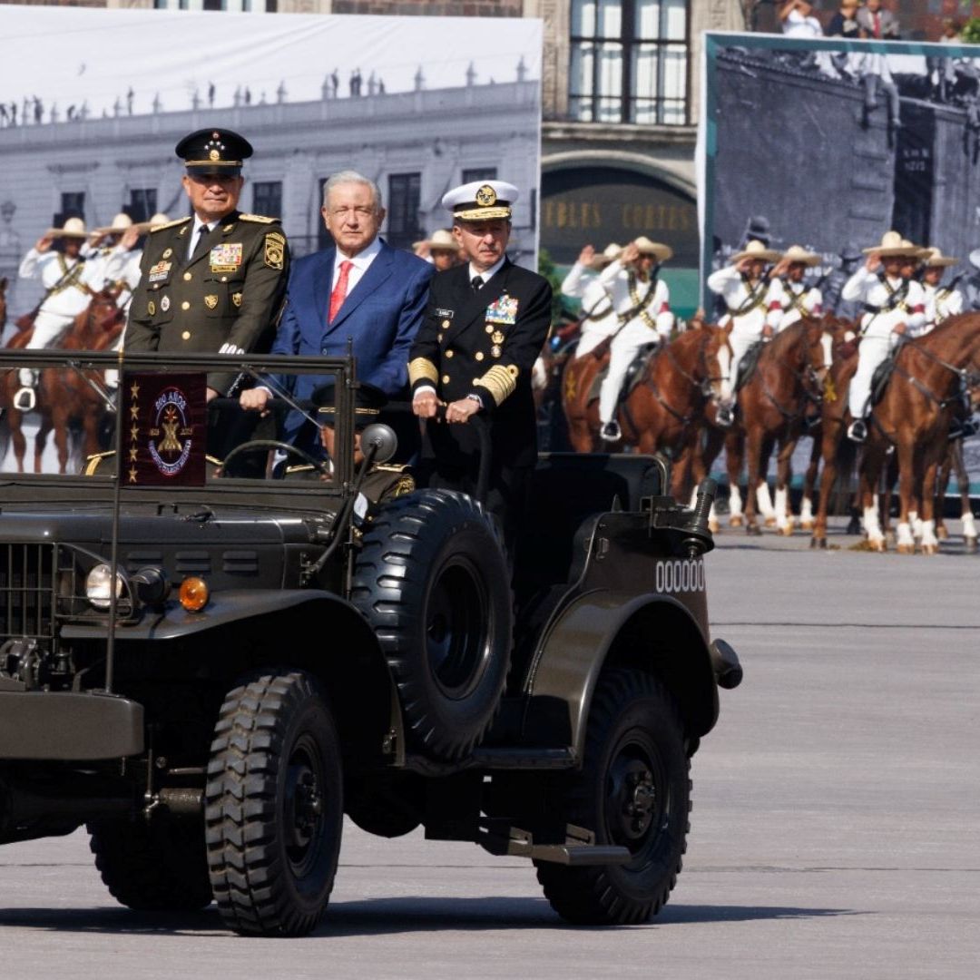 López Obrador encabeza ceremonia por 113 aniversario de la Revolución Mexicana
