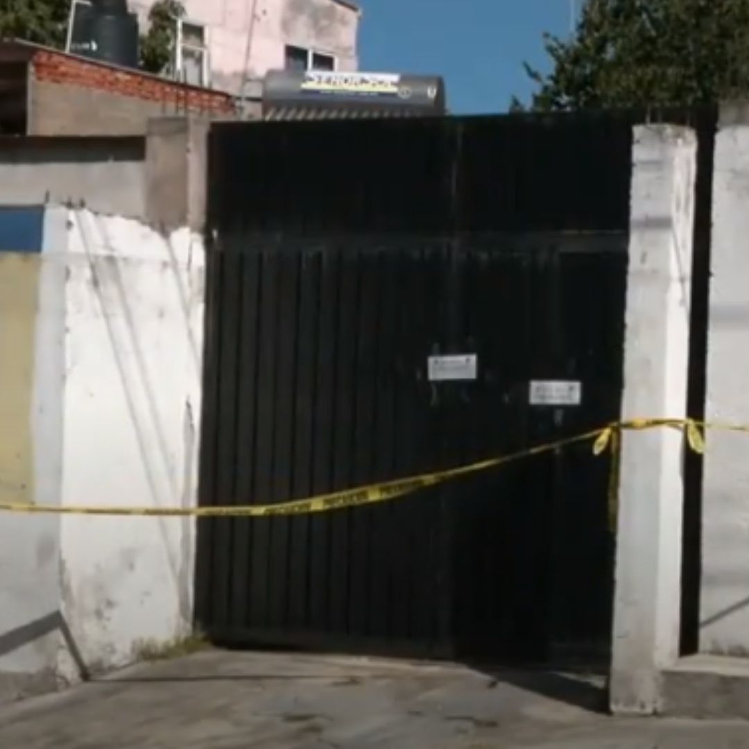 Mata a Su Mamá y Trata de Sepultarla en Patio de su Casa en Puebla