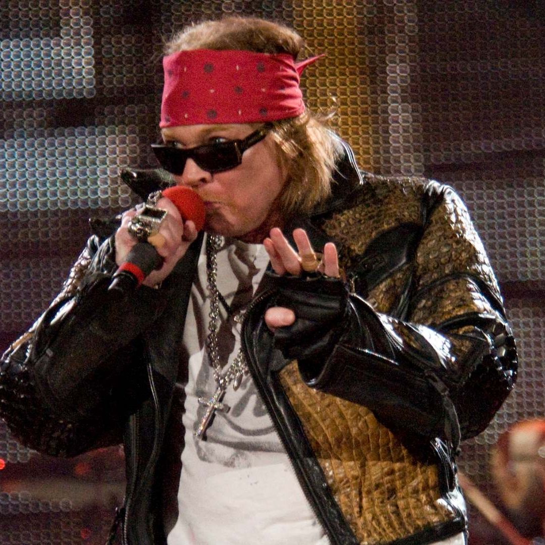 El vocalista de Guns N' Roses, Axl Rose, fue acusado de agresión sexual ocurrida supuestamente en 1989