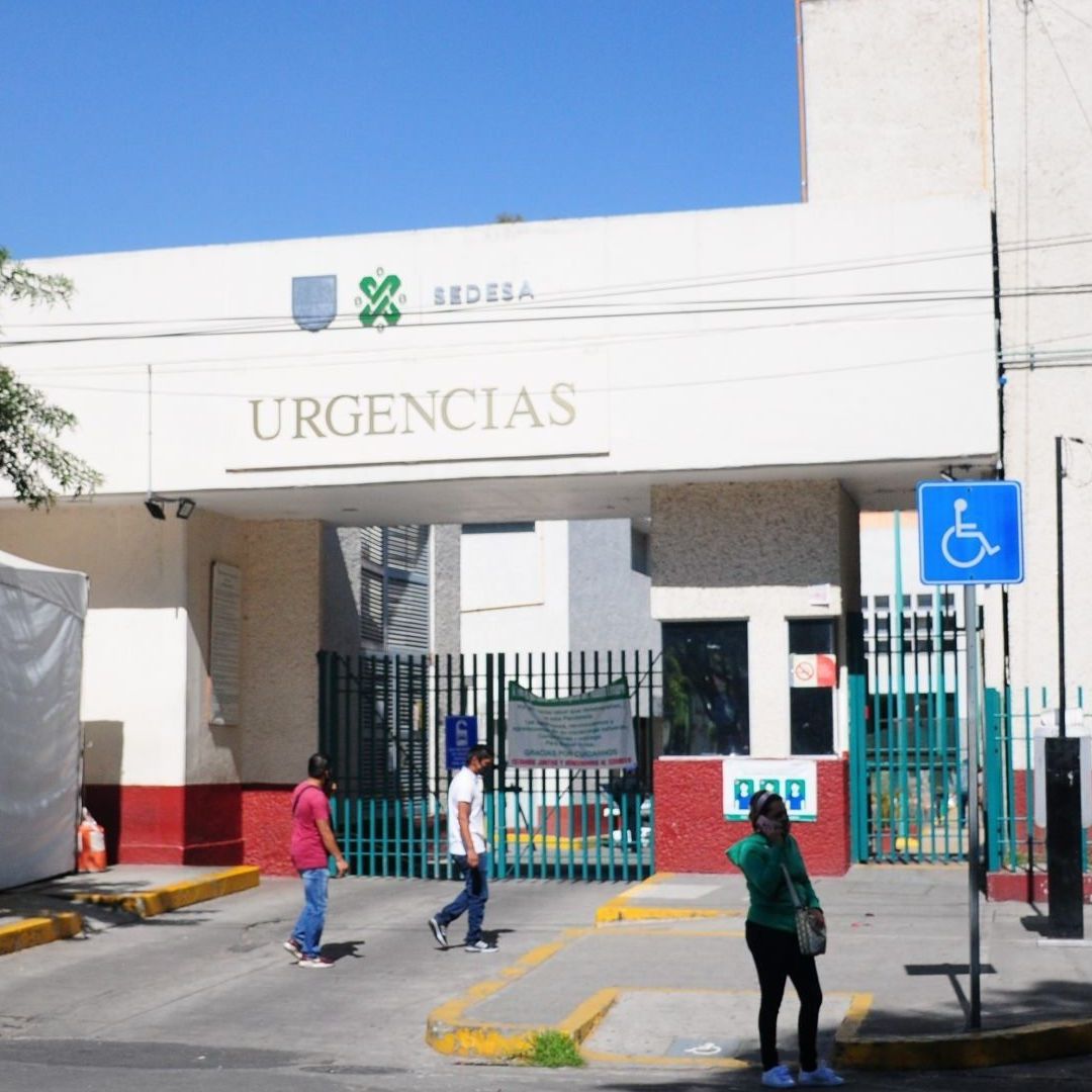 Fachada del Hospital Rubén Leñero, en la Alcaldía Miguel Hidalgo