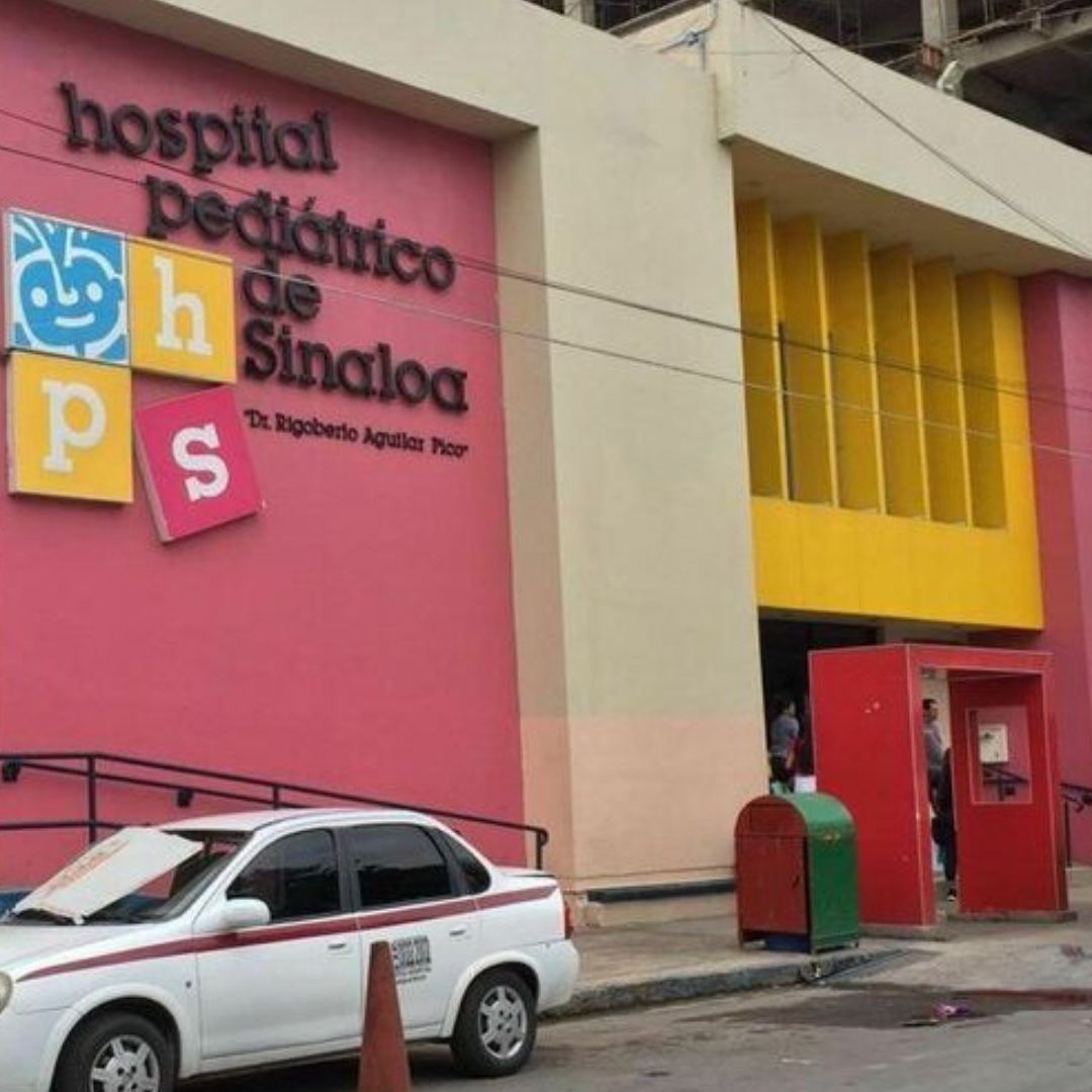 Disparan a Niña por Escribir “Lávame” en Auto en Culiacán