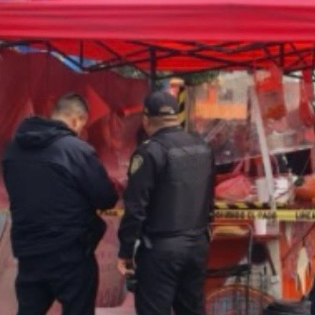 Frente a Comensales, Taquero Muere por Bala Perdida en CDMX