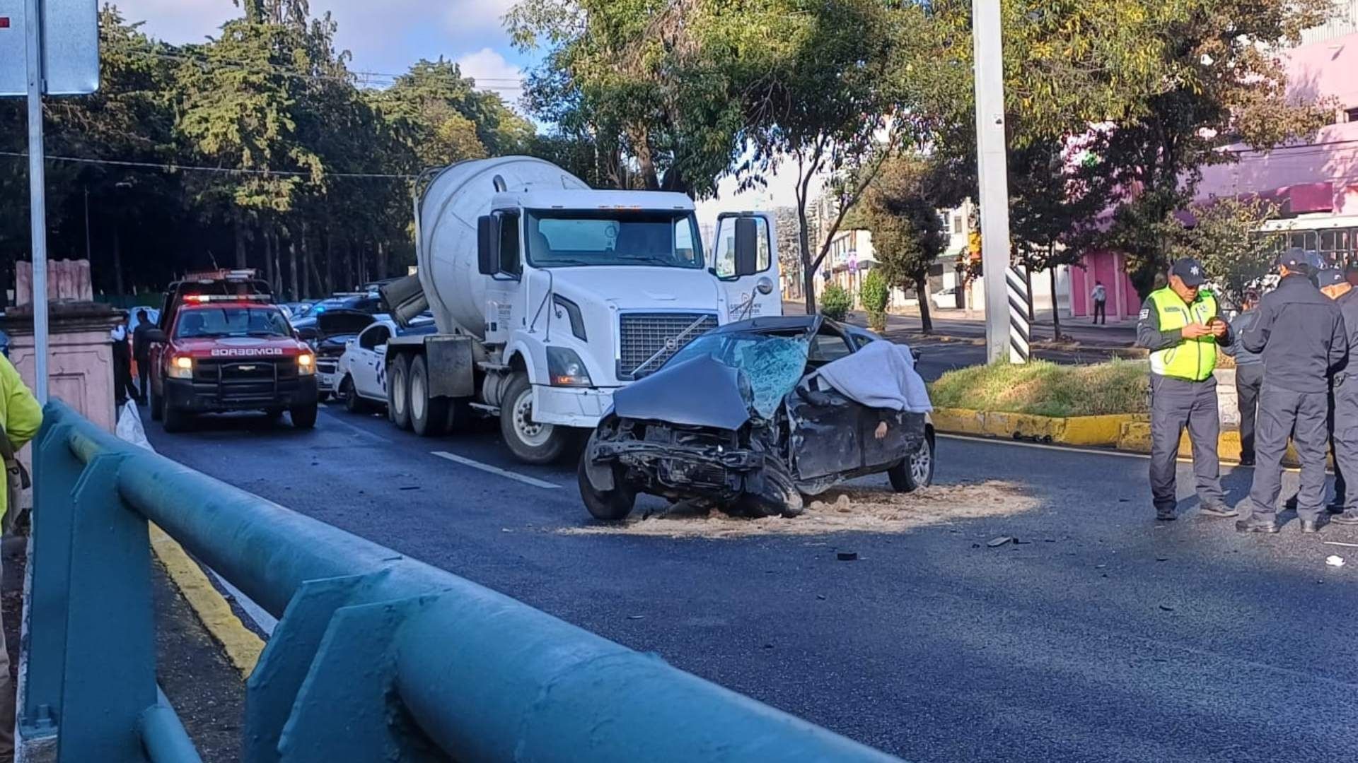 Muere hombre en accidente, sobre Paseo Tollocan, en Toluca