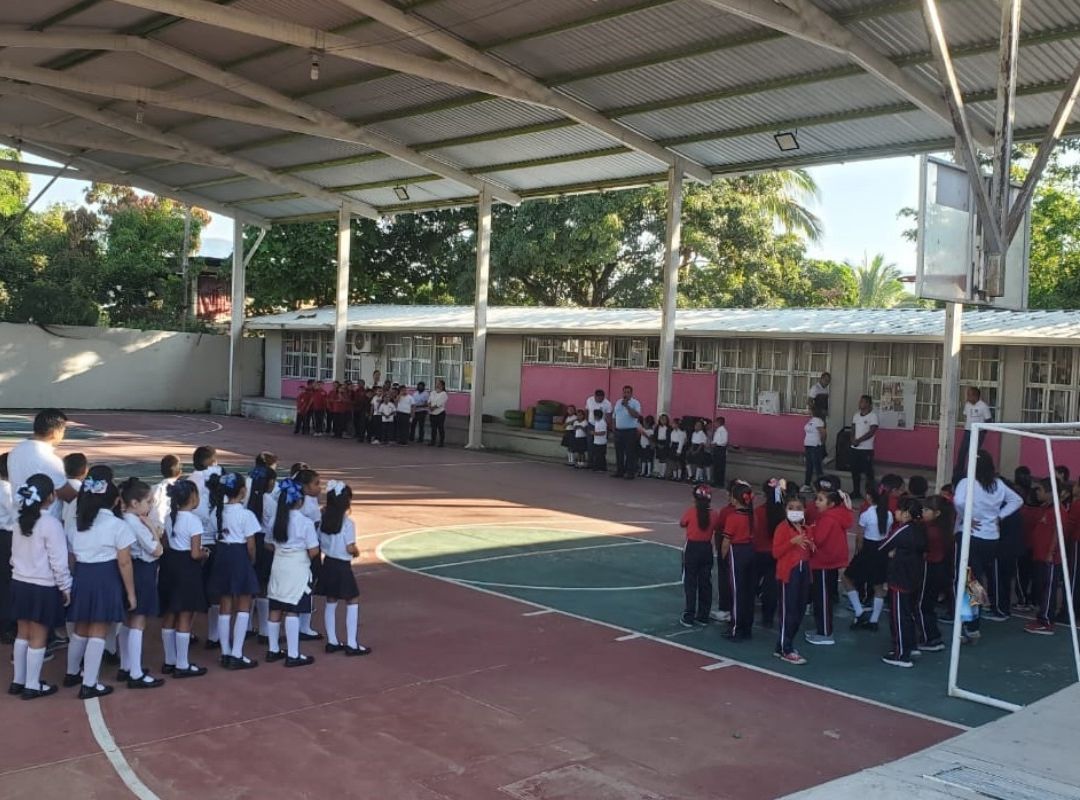 Qué días de diciembre no hay clases en 2023 según la SEP