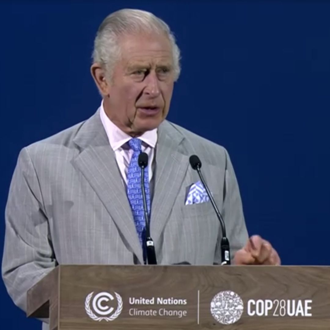 Rey Carlos Reza para que COP28 Sea Punto de Inflexión en Lucha Climática