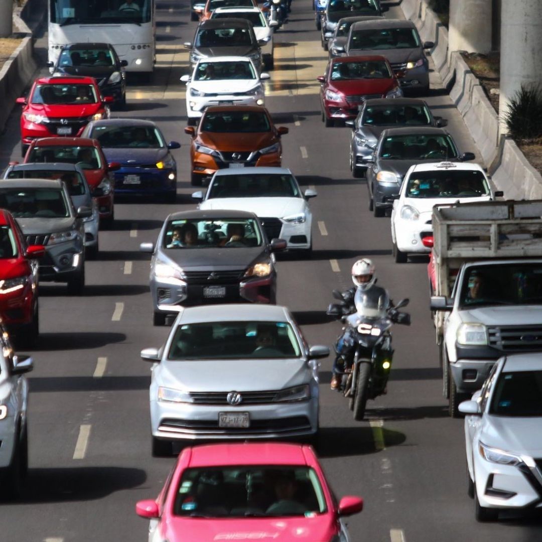 Las restricciones a la circulación para autos con holograma 1 y 2, engomado amarillo, comienzan a las 5:00 horas y concluyen a las 22:00 horas