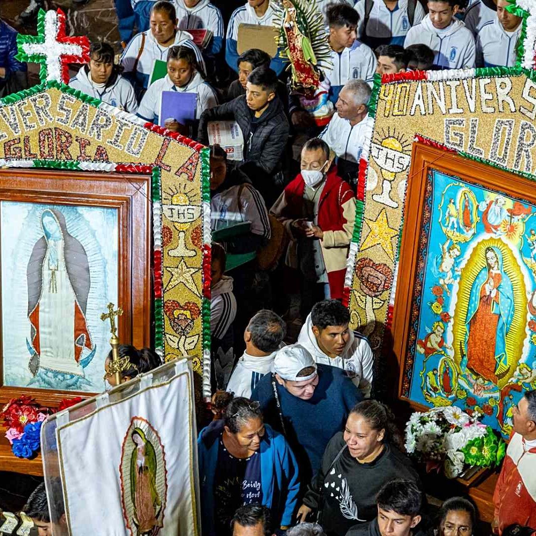 Llegan miles de peregrinos a La Villa, en GAM